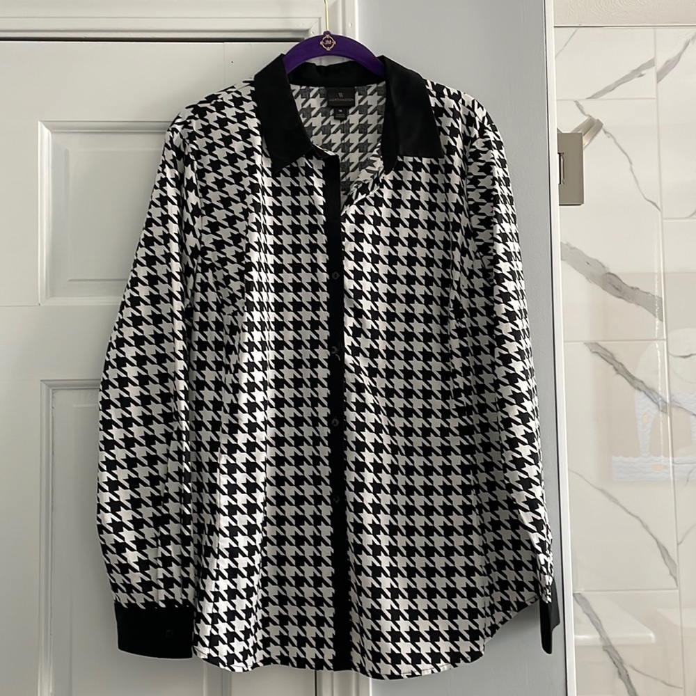 NWT Worthington Black and White Houndstooth Button-Up Long Sleeve Shirt
